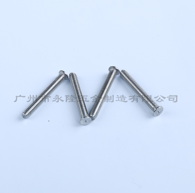 ���P�M4